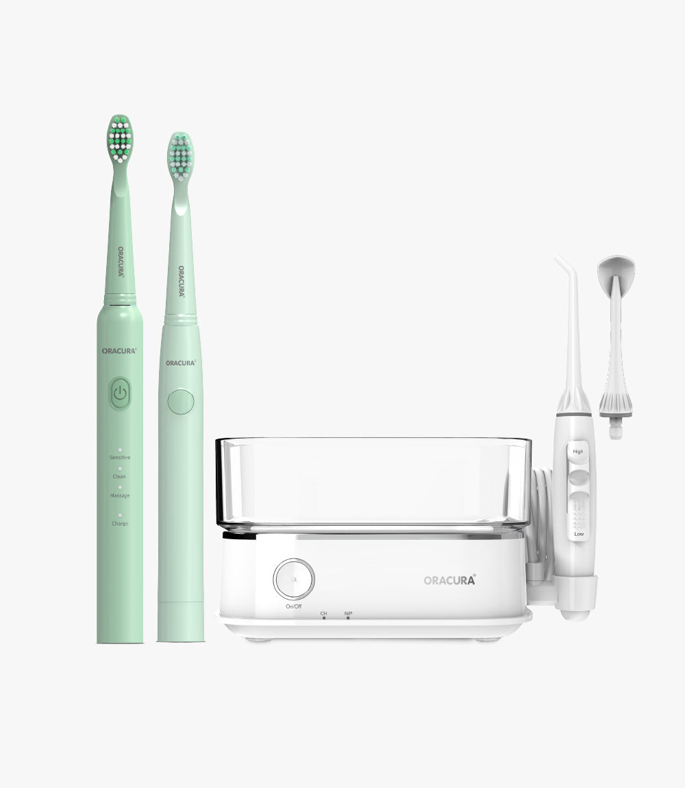 Smart Care Combo Water Flosser® OC450 LITE & SB100 Sonic Lite Battery Operated Electric Toothbrush & SB200 Sonic Lite Electric Rechargeable Toothbrush