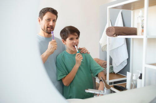 The Effectiveness of Microburst Oral Irrigators in Teenagers