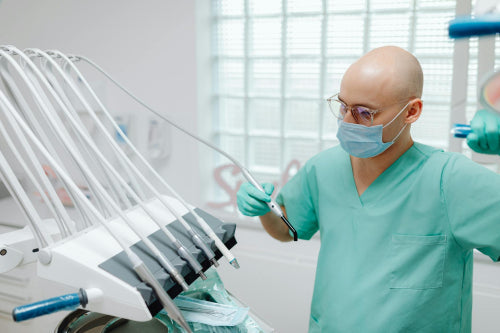 Sonic Technology Enhances At-Home Dental Hygiene Experiences