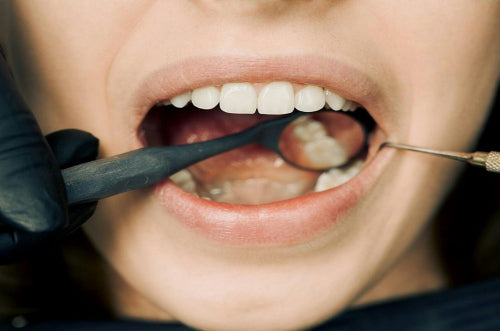 How Modern Oral Irrigators Aid Gum Health Maintenance