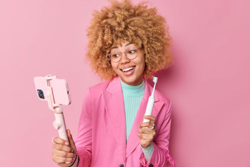 Why Water Flossers Are Popular Among Instagram Influencers