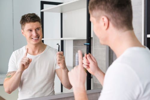Dentists Compare Outcomes of Manual Versus Powered Brushing