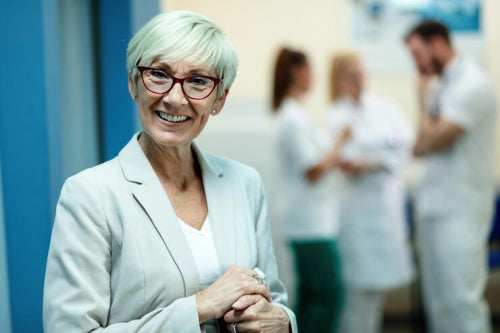 Dentists Pose Key Questions on Aging and Oral Impacts