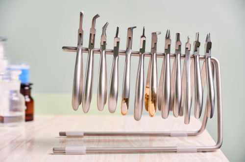 Evolution of Dentist-Recommended Tools for Daily Gum Maintenance