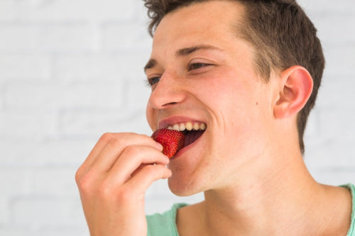 Vitamin Deficiencies and Their Effects on Oral Tissue Health