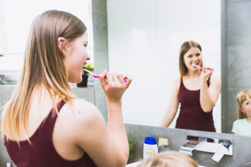 How to Brush Your Teeth Like a Pro: Tips for Effective Brushing