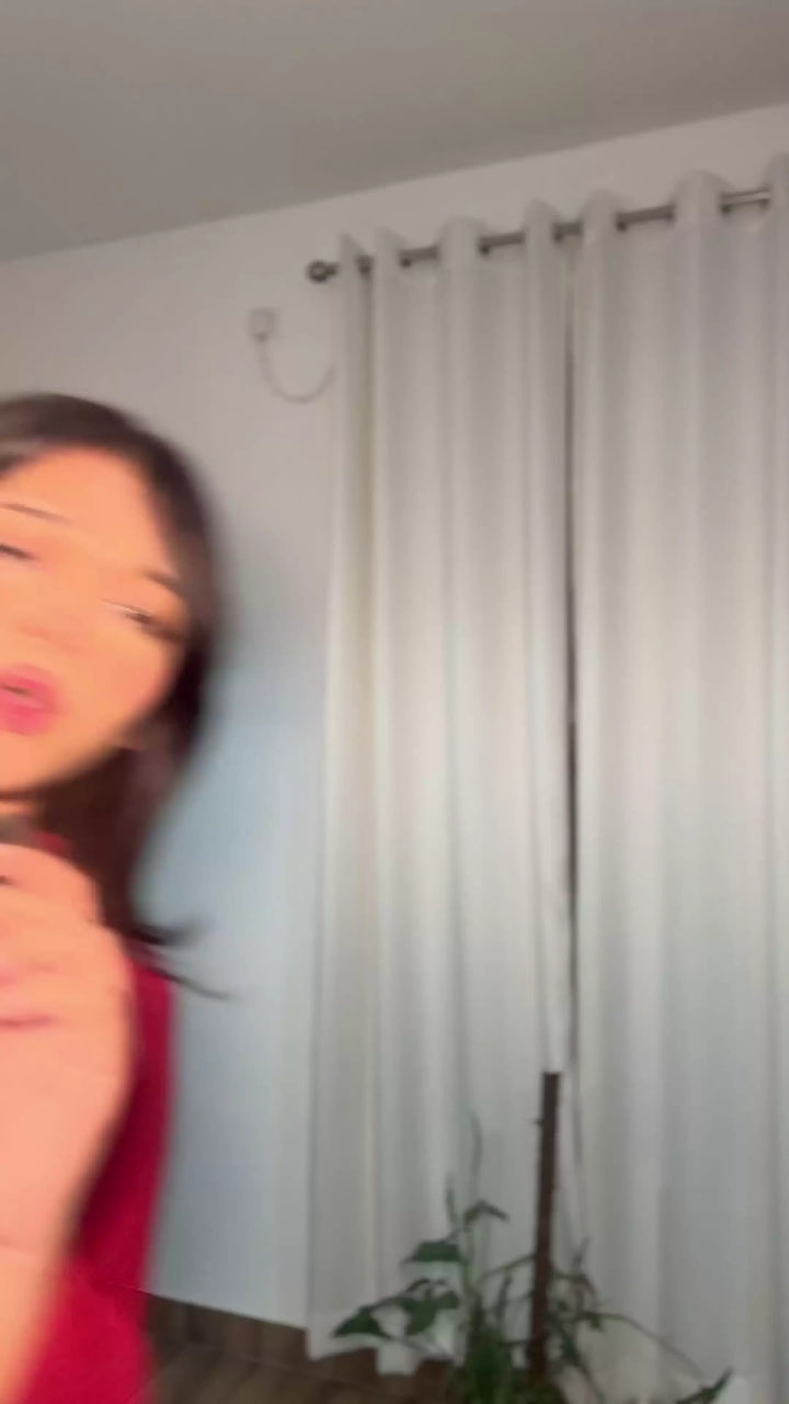 Video featuring Natural Toothpaste: Brightening (Charcoal) & Fresh Breath (Coconut) Pack of 2 - 75g each